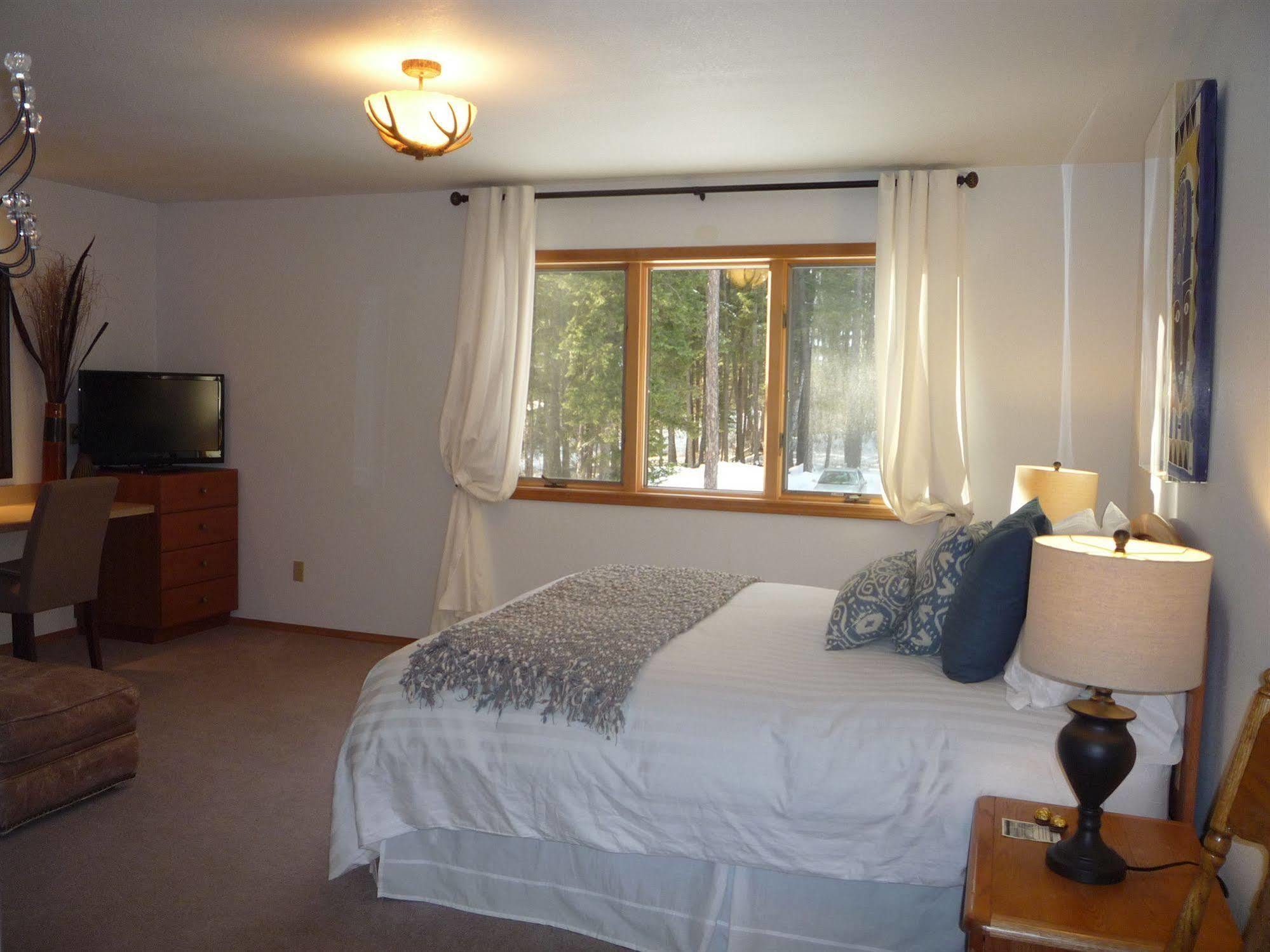 Meadow Lake View Bed And Breakfast Columbia Falls Exterior foto