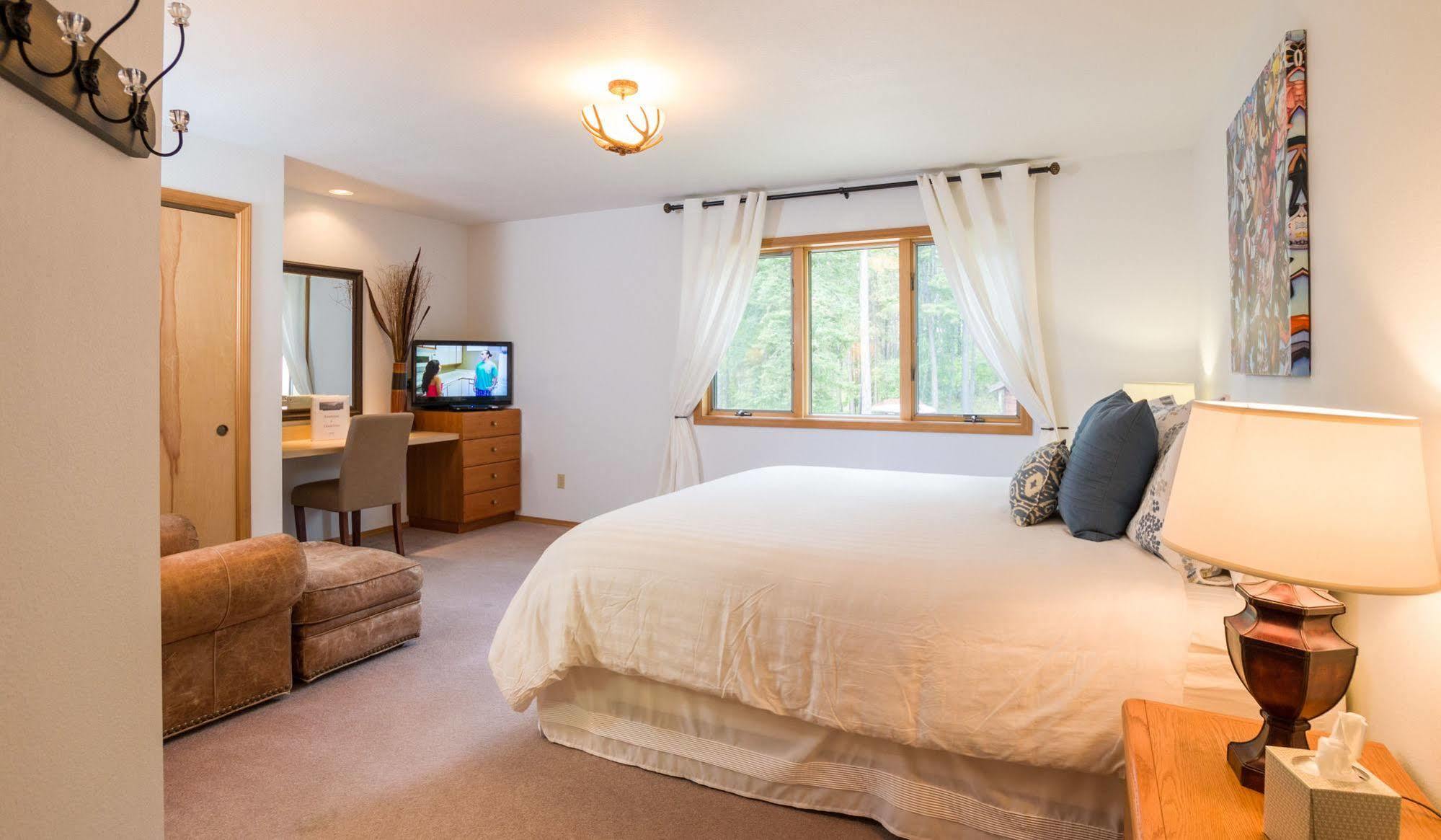 Meadow Lake View Bed And Breakfast Columbia Falls Exterior foto